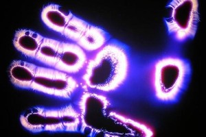 kirilian photography - electromagnetic field (aura) depleted in the unhealthy