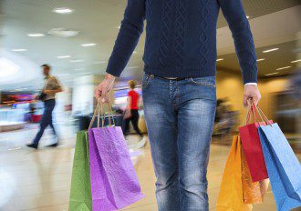Beauty-and-Fashion-Gurus-Your-Focus-on-Excessive-Consumption-is-Harming-The-World-