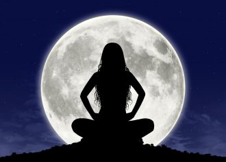 21-natural-remedies-for-pms-and-other-premenstrual-challenges-2